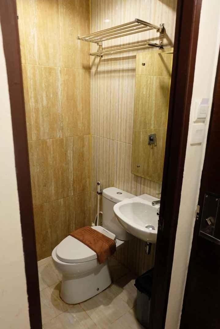 Hotel My Home Sintang المظهر الخارجي الصورة